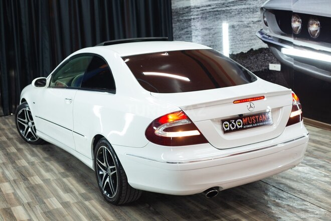 Mercedes CLK 240 2002, 277,000 km - 2.4 л - Sumqayıt