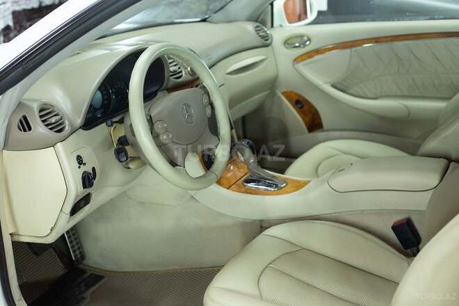 Mercedes CLK 240 2002, 277,000 km - 2.4 л - Sumqayıt