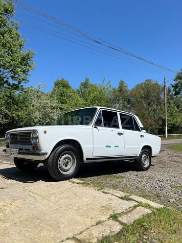 LADA (VAZ) 21011 1976, 77,500 km - 1.3 l - Astara