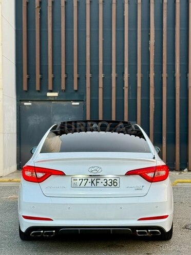 Hyundai Sonata-6