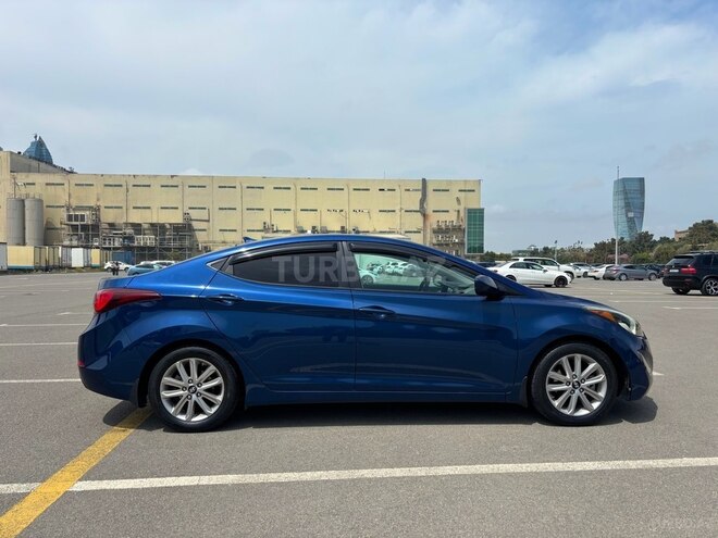 Hyundai Elantra 2015, 107,337 km - 1.8 l - Bakı