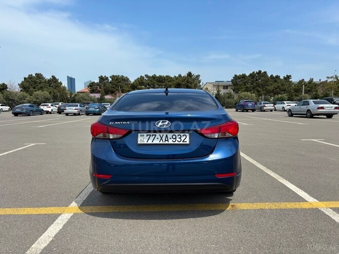 Hyundai Elantra 2015, 107,337 km - 1.8 l - Bakı