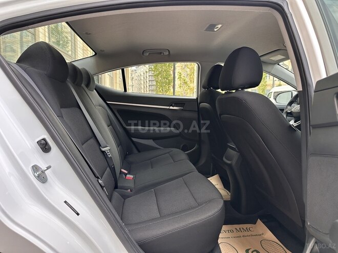 Hyundai Elantra 2020, 110,432 km - 2.0 l - Bakı