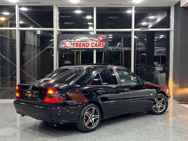 Mercedes C 180-5