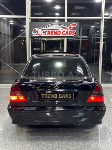 Mercedes C 180-9