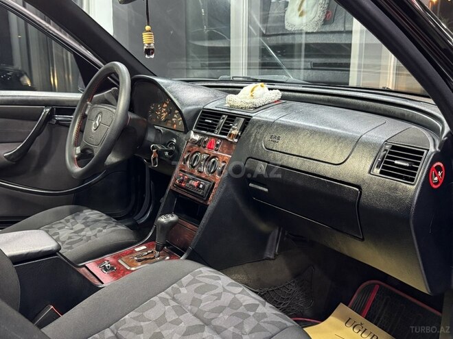 Mercedes C 180-13