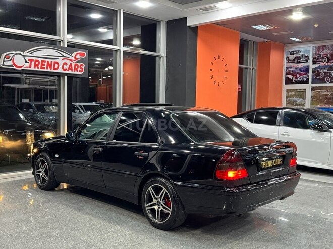 Mercedes C 180-8
