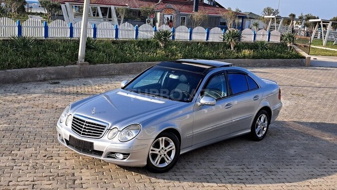Mercedes E 220 d 2004, 382,573 km - 2.2 l - Bakı