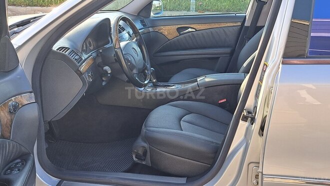 Mercedes E 220 d 2004, 382,573 km - 2.2 l - Bakı