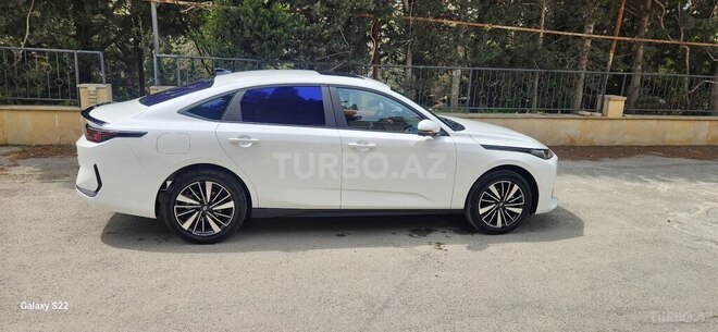Changan Qiyuan A05 2025, 10,200 km - 1.5 l - Bakı