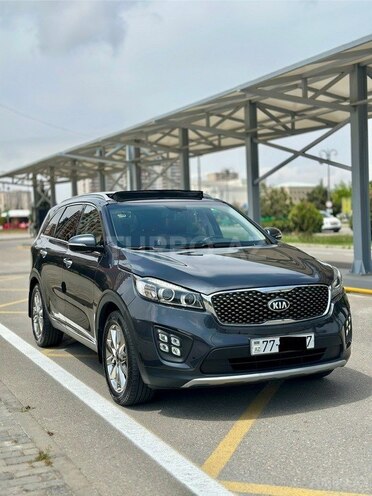 Kia Sorento-1