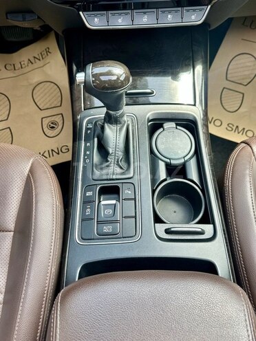 Kia Sorento-11