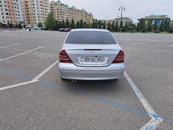Mercedes C 200 2001, 318,000 km - 2.0 л - Sumqayıt