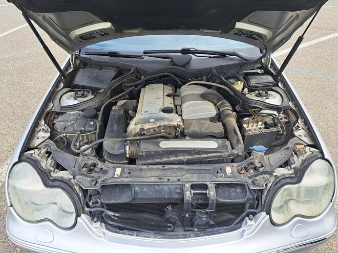Mercedes C 200 2001, 318,000 km - 2.0 л - Sumqayıt