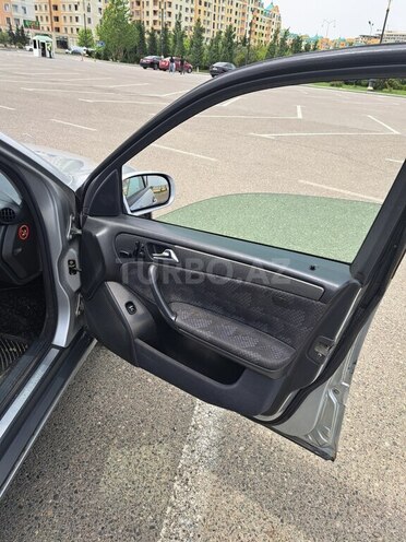 Mercedes C 200 2001, 318,000 km - 2.0 л - Sumqayıt