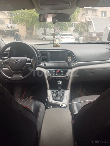 Hyundai Elantra 2017, 192,900 km - 2.0 l - Bakı