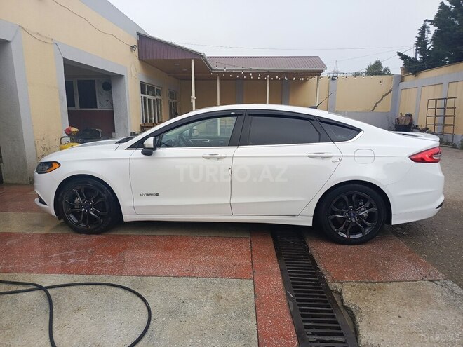 Ford Fusion (North America) 2017, 232,350 km - 2.0 l - Bakı