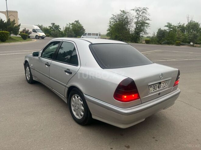 Mercedes C 220 d 2000, 532,009 km - 2.2 l - Ağdam
