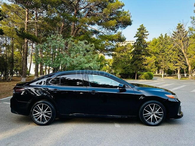 Toyota Camry 2022, 32,000 km - 2.5 л - Sumqayıt
