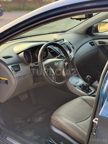 Hyundai Elantra 2014, 190,123 km - 1.8 l - Bakı