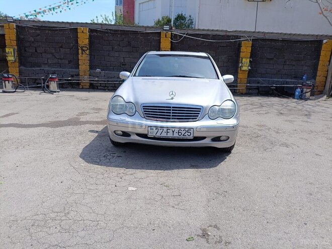 Mercedes C 200 2000, 370,000 km - 2.0 л - Bakı