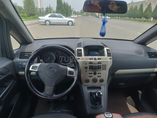 Opel Zafira 2008, 424,024 km - 1.7 l - Gədəbəy