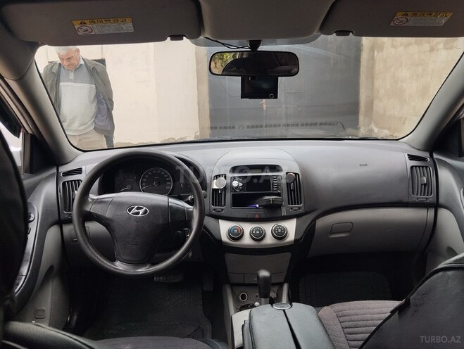 Hyundai Avante 2009, 230,000 km - 1.6 l - Bakı