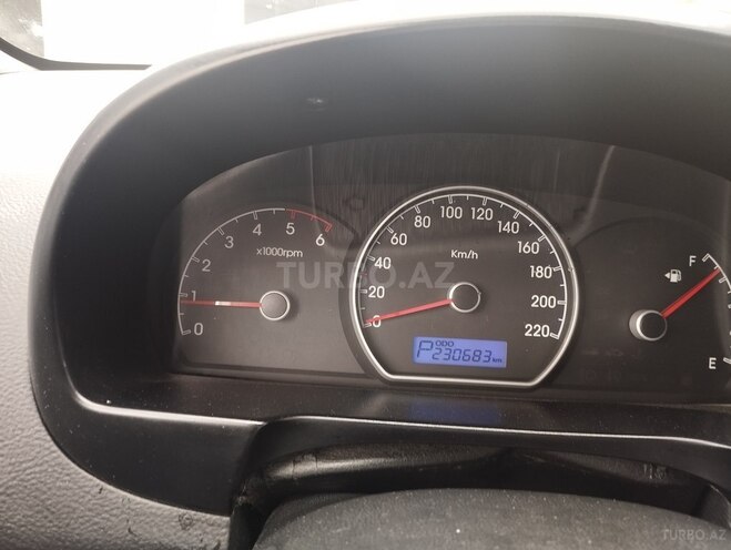 Hyundai Avante 2009, 230,000 km - 1.6 l - Bakı