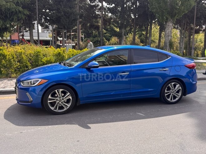 Hyundai Elantra 2016, 275,000 km - 2.0 л - Bakı