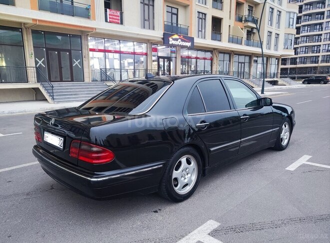 Mercedes E 320 2000, 277,000 km - 3.2 l - Sumqayıt