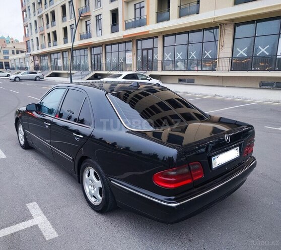 Mercedes E 320 2000, 277,000 km - 3.2 l - Sumqayıt