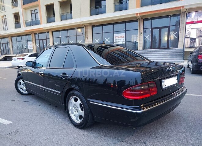 Mercedes E 320 2000, 277,000 km - 3.2 l - Sumqayıt
