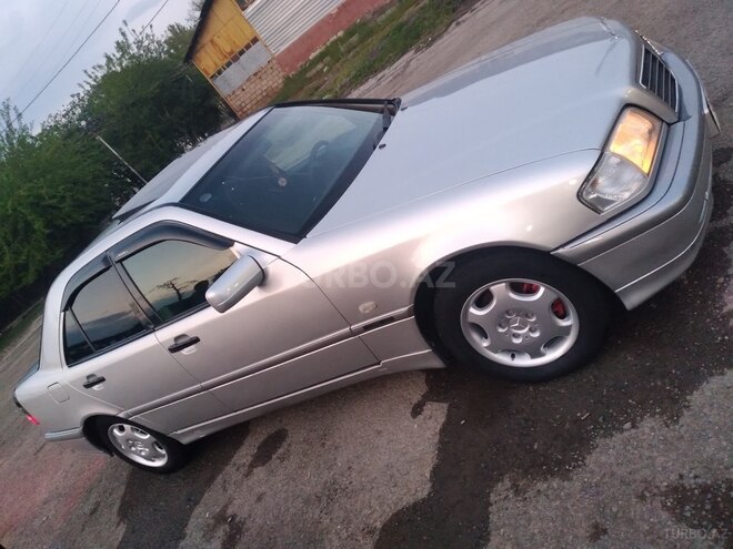 Mercedes C 180 2000, 291,463 km - 1.8 l - Bərdə