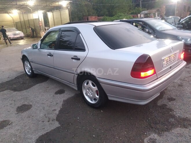 Mercedes C 180 2000, 291,463 km - 1.8 l - Bərdə