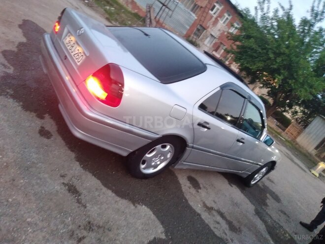 Mercedes C 180 2000, 291,463 km - 1.8 l - Bərdə