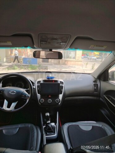 Kia Ceed 2011, 249,000 km - 1.6 l - Bakı