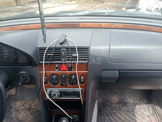 Mercedes C 220 d 1995, 478,075 km - 2.2 л - Astara