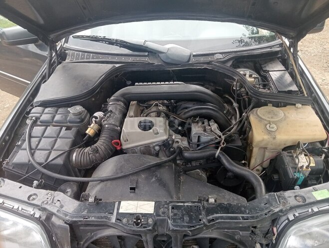 Mercedes C 220 d 1995, 478,075 km - 2.2 л - Astara