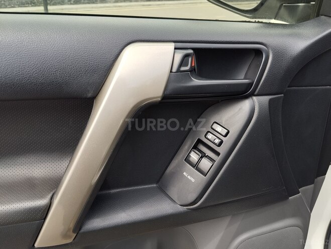 Toyota Land Cruiser Prado 2013, 170,000 km - 2.7 l - Bakı
