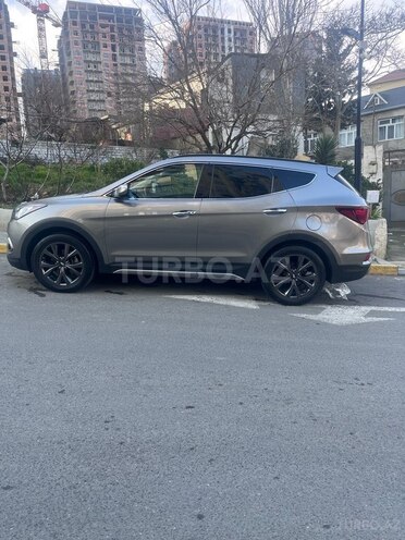Hyundai Santa Fe 2016, 65,000 km - 2.0 л - Bakı
