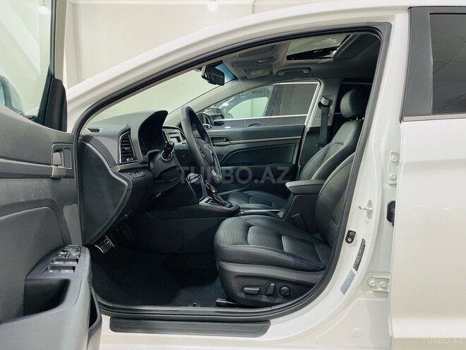 Hyundai Elantra 2016, 84,000 km - 1.6 l - Bakı