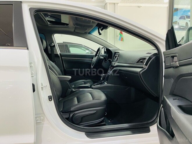 Hyundai Elantra 2016, 84,000 km - 1.6 l - Bakı
