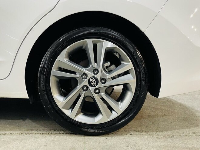 Hyundai Elantra 2016, 84,000 km - 1.6 l - Bakı