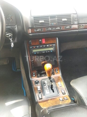 Mercedes S 320 1996, 325,788 km - 3.2 l - Salyan