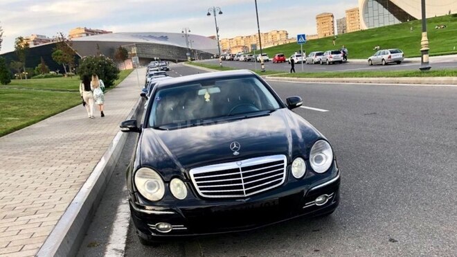 Mercedes E 220 d 2006, 188,300 km - 2.2 l - Bakı