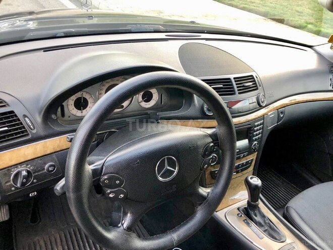 Mercedes E 220 d 2006, 188,300 km - 2.2 l - Bakı