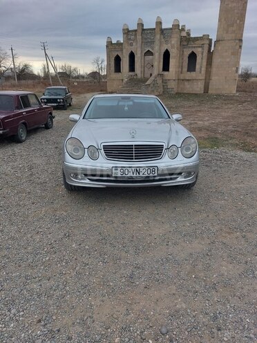 Mercedes E 270 2003, 480,000 km - 2.7 l - Goranboy