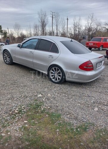 Mercedes E 270 2003, 480,000 km - 2.7 l - Goranboy
