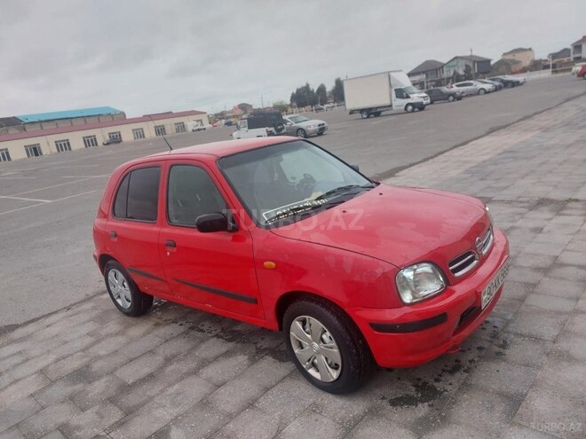 Nissan Micra-4