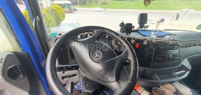Mercedes Axor 1824 2009, 940,000 km - 11.0 l - Bakı